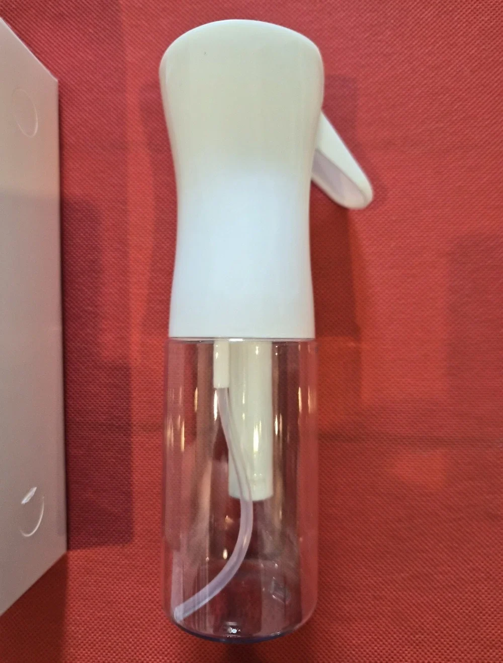 Plastic Continuous Pressure Spray Bottle, White Trigger, Reusable Refillable 1pk